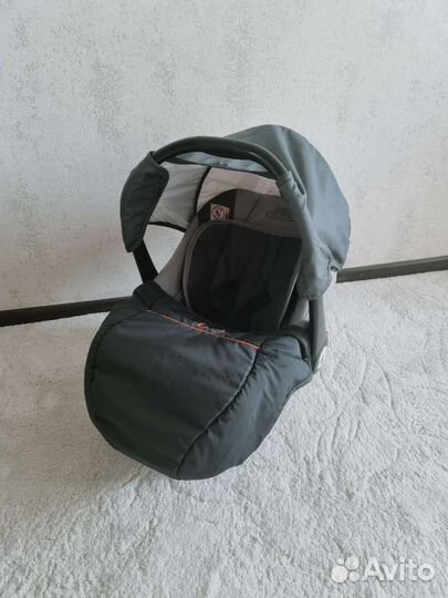 Автолюлька для коляски