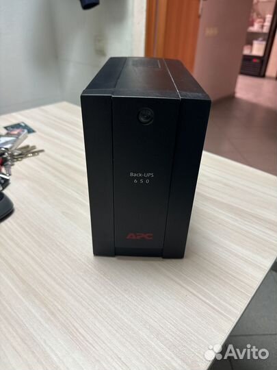 Ибп бесперебойник APC Back-UPS 650