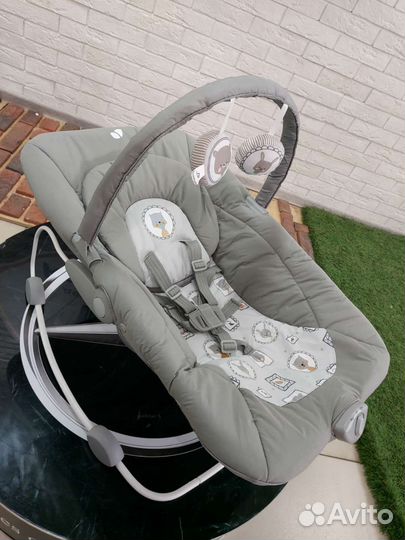 Шезлонг Joie Wish