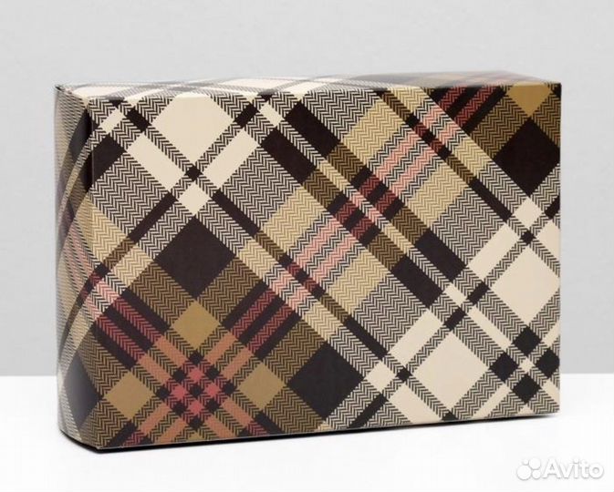 Коробки подарочные /Пакеты