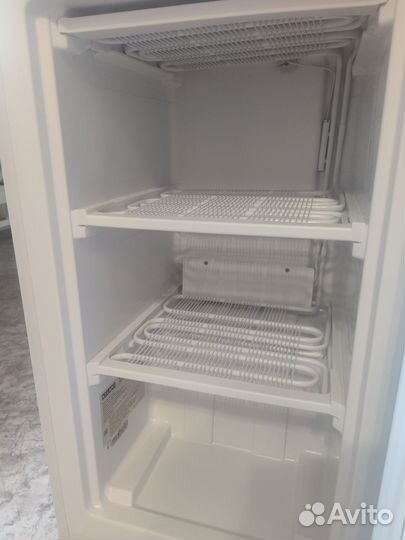 Морозильник Атлант М-7402-100