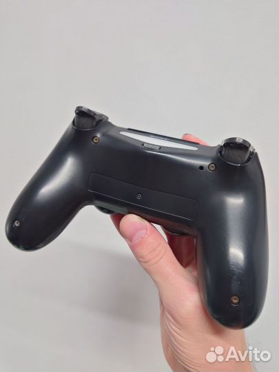 Геймпад dualshock 4 V2 оригинал (на запчасти)
