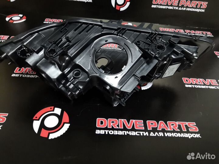 Корпус фары BMW 5 G30 G31 G38 2016 Adaptive левый