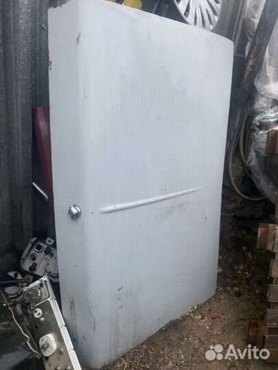 Крышка багажника волга