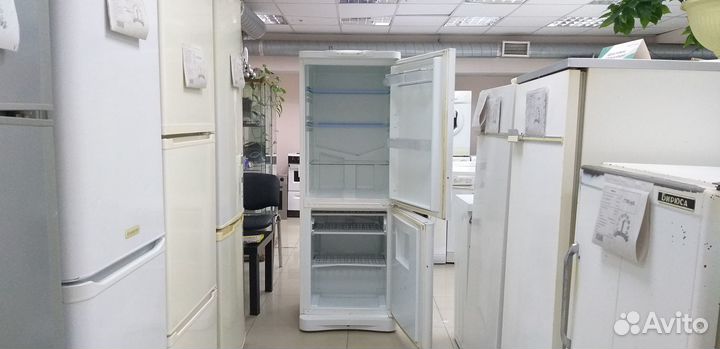 Холодильник Indesit