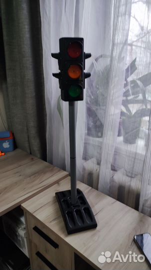 Светофор игрушечный напольный 72 см