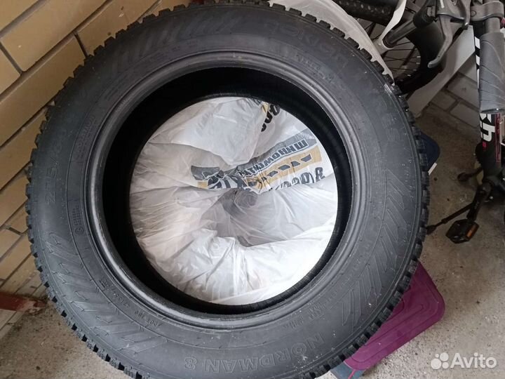 Nokian Tyres Nordman 8 215/60 R17