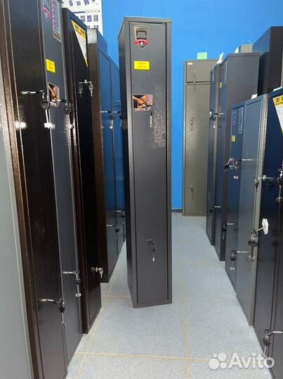 Сейф оружейный на 2 ружья мр-155 внут. высота 130