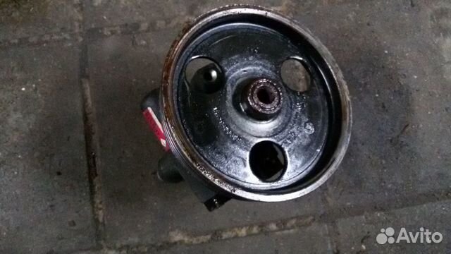 Рено сандеро насос гура