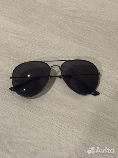 Солнцезащитные очки