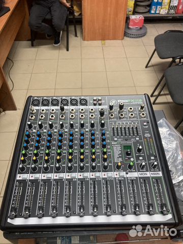 Микшерный пульт Mackie ProFX12 v2 купить в Санкт-Петербурге ...