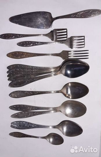 Столовые приборы мельхиоровые