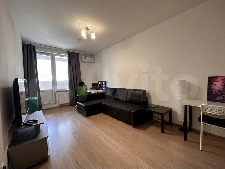 1-к. квартира, 42 м², 3/19 эт.