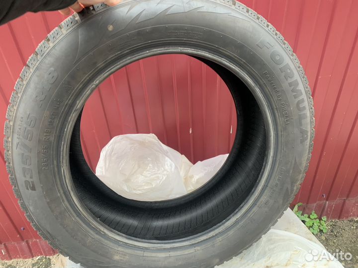 Pirelli Formula Ice 230/55 R18 104