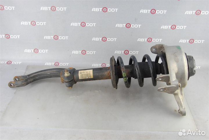 Передняя стойка в сборе правая Audi Q5 8R 2009-2