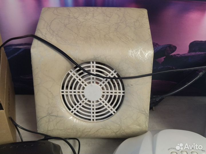 Сухожар, лампа уф, аппарат для маникюра, пылесос