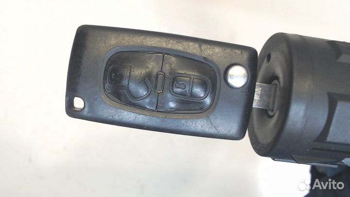 Замок зажигания Peugeot 3008, 2010