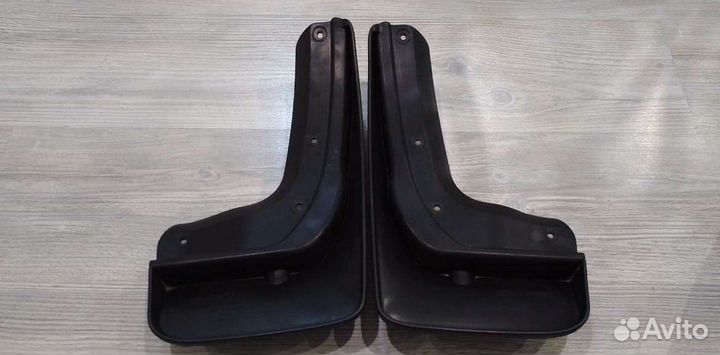 Брызговики задние vw polo sedan