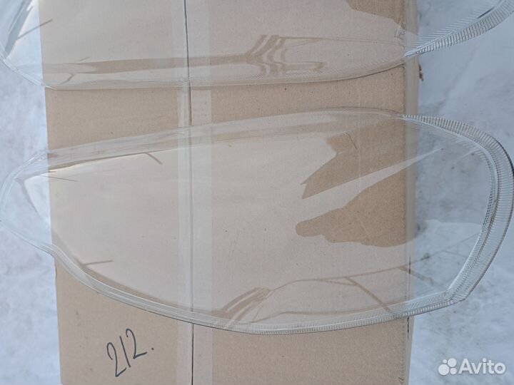 Стекло фары 1 шт. Волга Сайбер L / R