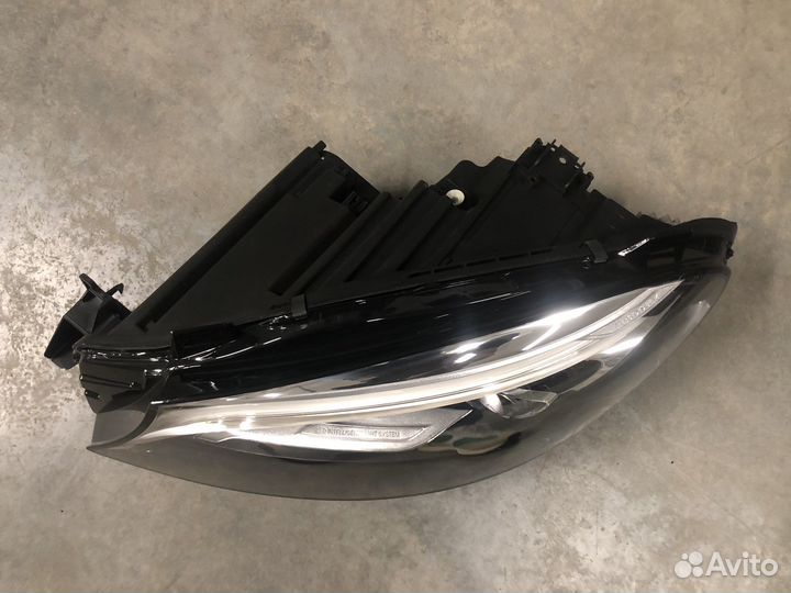 Фара левая Mercedes W166 GLE W292 GLE