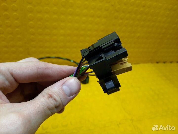 Проводка двери задняя Skoda Octavia cwva 2017