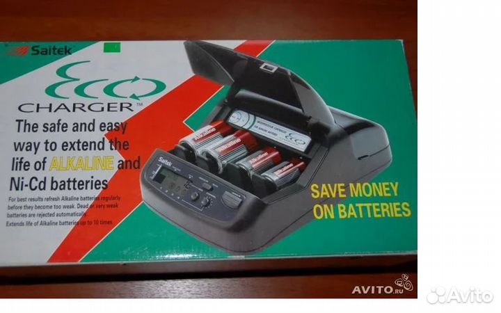 Универсальное зу автом.Saitec Eco Charger,новое,В