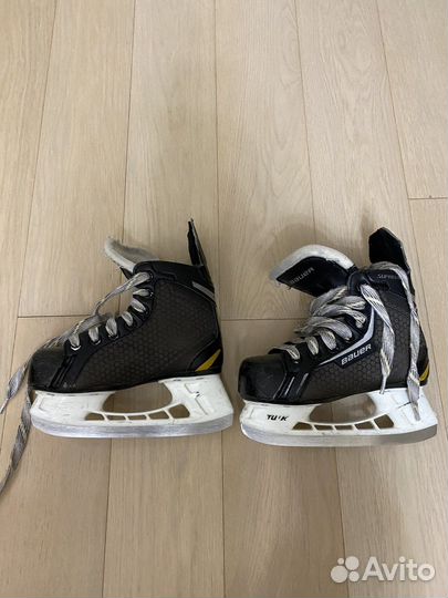 Хоккейные коньки bauer supreme pro y12