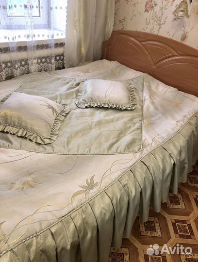 Комплект: покрывало/подушки