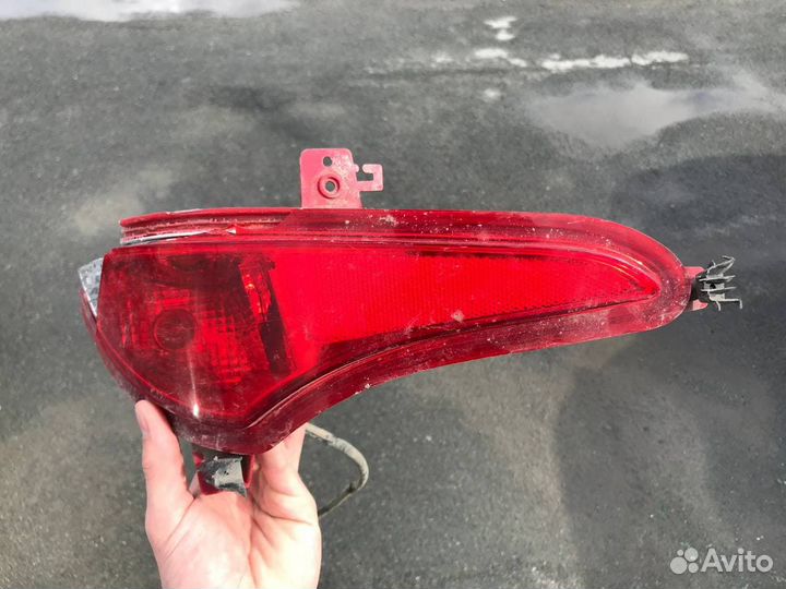 Левая противотуамнная фара в задний бампер Solaris