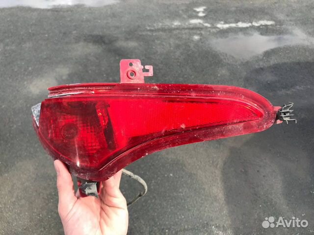 Левая противотуамнная фара в задний бампер Solaris