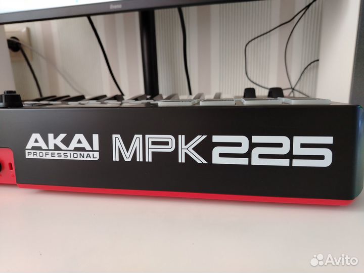 Akai Professional MPK225