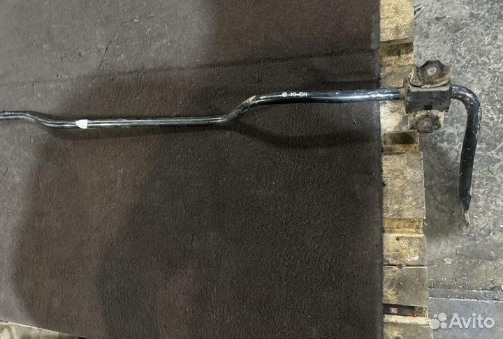 Задний стабилизатор Hyundai Elantra 3