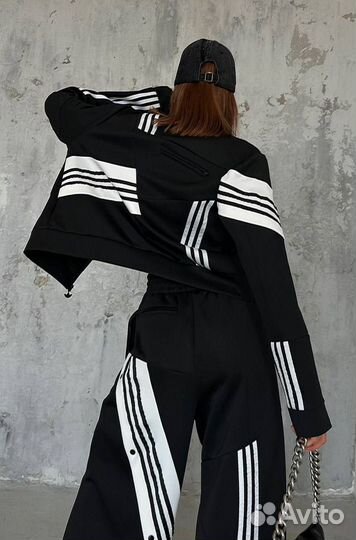 Крутой костюм Adidas 2 цвета