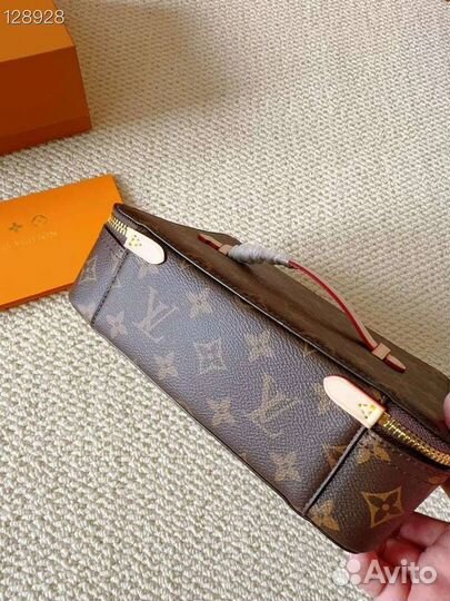 Косметичка louis vuitton