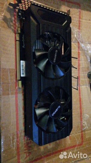 Несколько видеокарт игровые разных лет pcie AGP