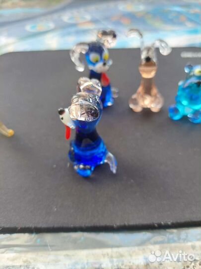 Фигурки цветное стекло