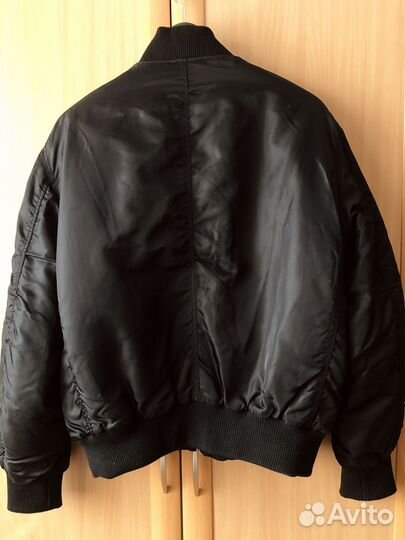 Куртка бомбер Zara