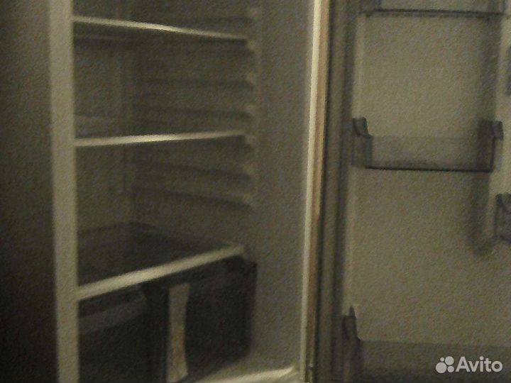 Холодильник вестел