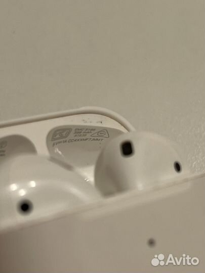 Airpods оригинал