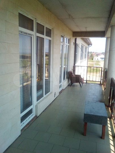 1-к. квартира, 43 м², 3/3 эт.