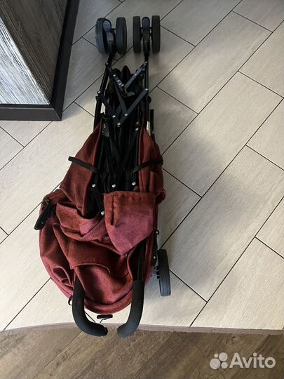 Коляска трость