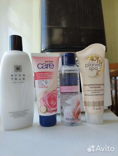 Сыворотка для волос, крем для лица, спрей для тела