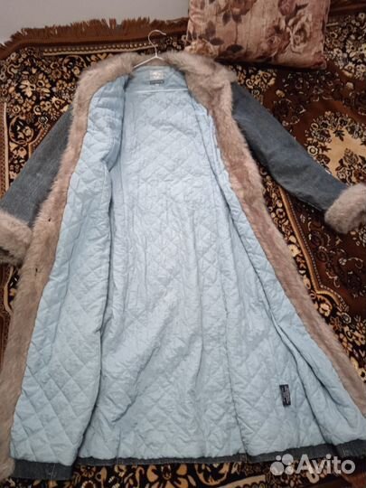 Джинсовое пальто с мехом