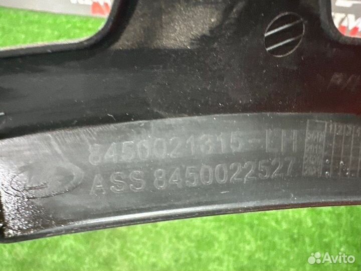 Кронштейн молдинга арки задний левый LADA X-Ray