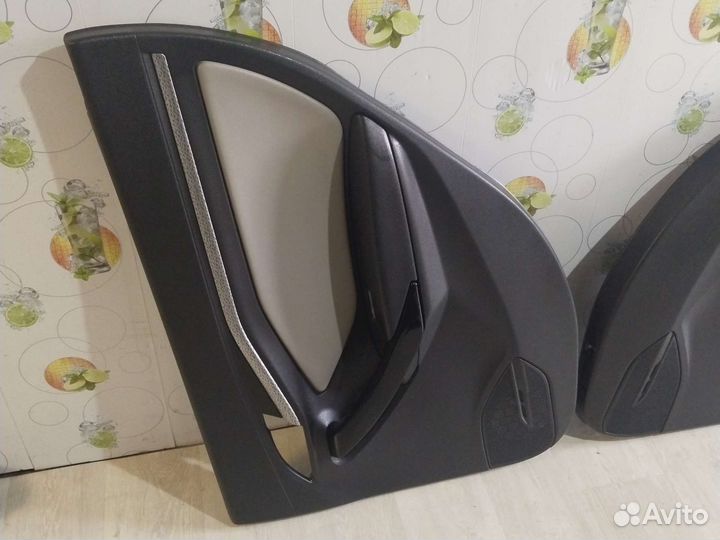 Дверные карты Лада Веста кросс задние