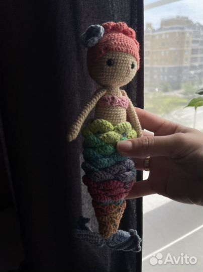 Кукла вязаная