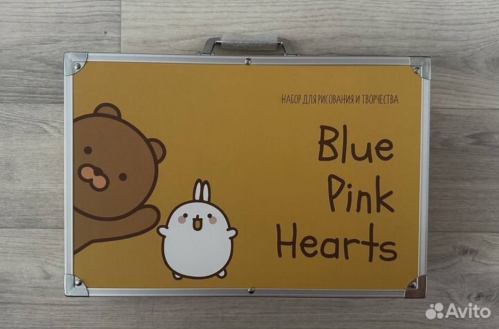 Набор для рисования новый и машинки