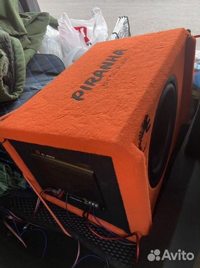 Автомобильный сабвуфер активный DL Audio Piranha