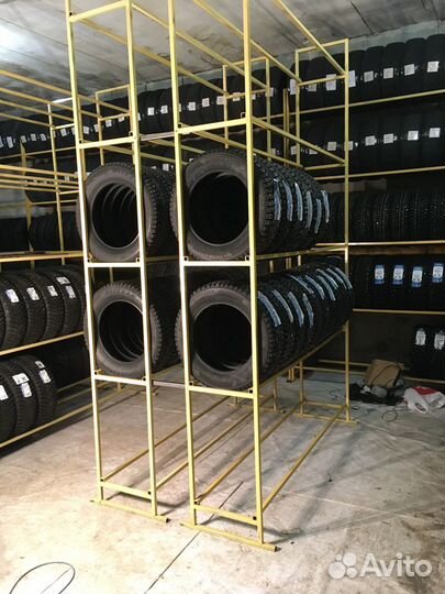 Pirelli Ice Zero 205/55 R16 94T