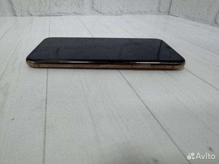 iPhone Xs, 256 ГБ